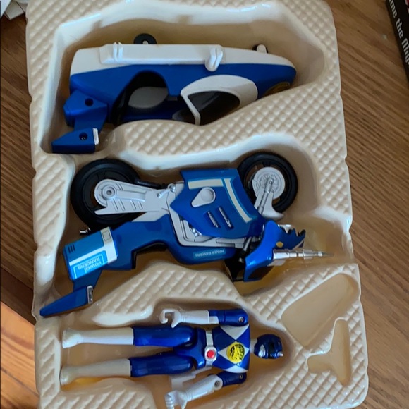 Power Ranger Triceratops Battle Bike - Picture 7 of 8